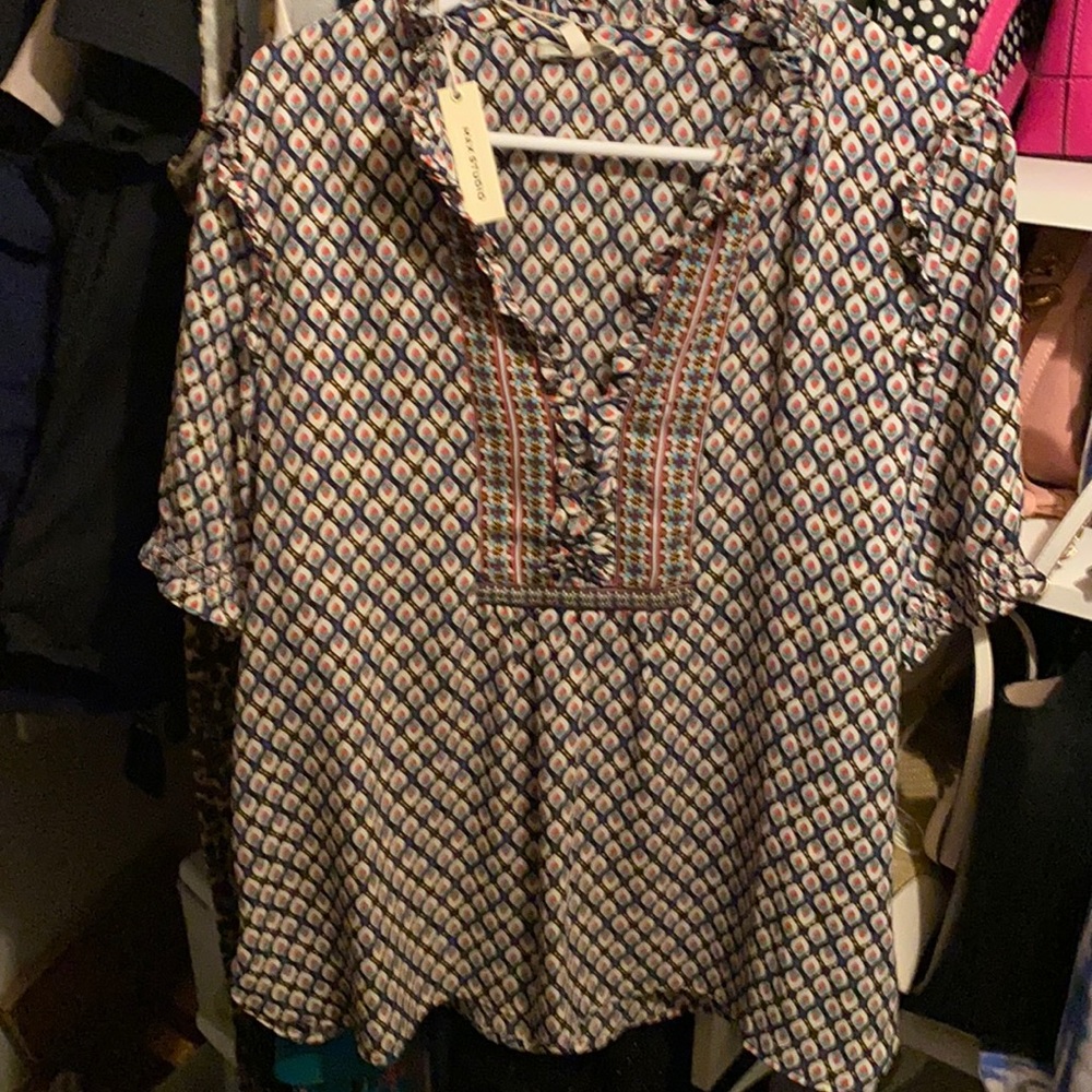 Multi color top